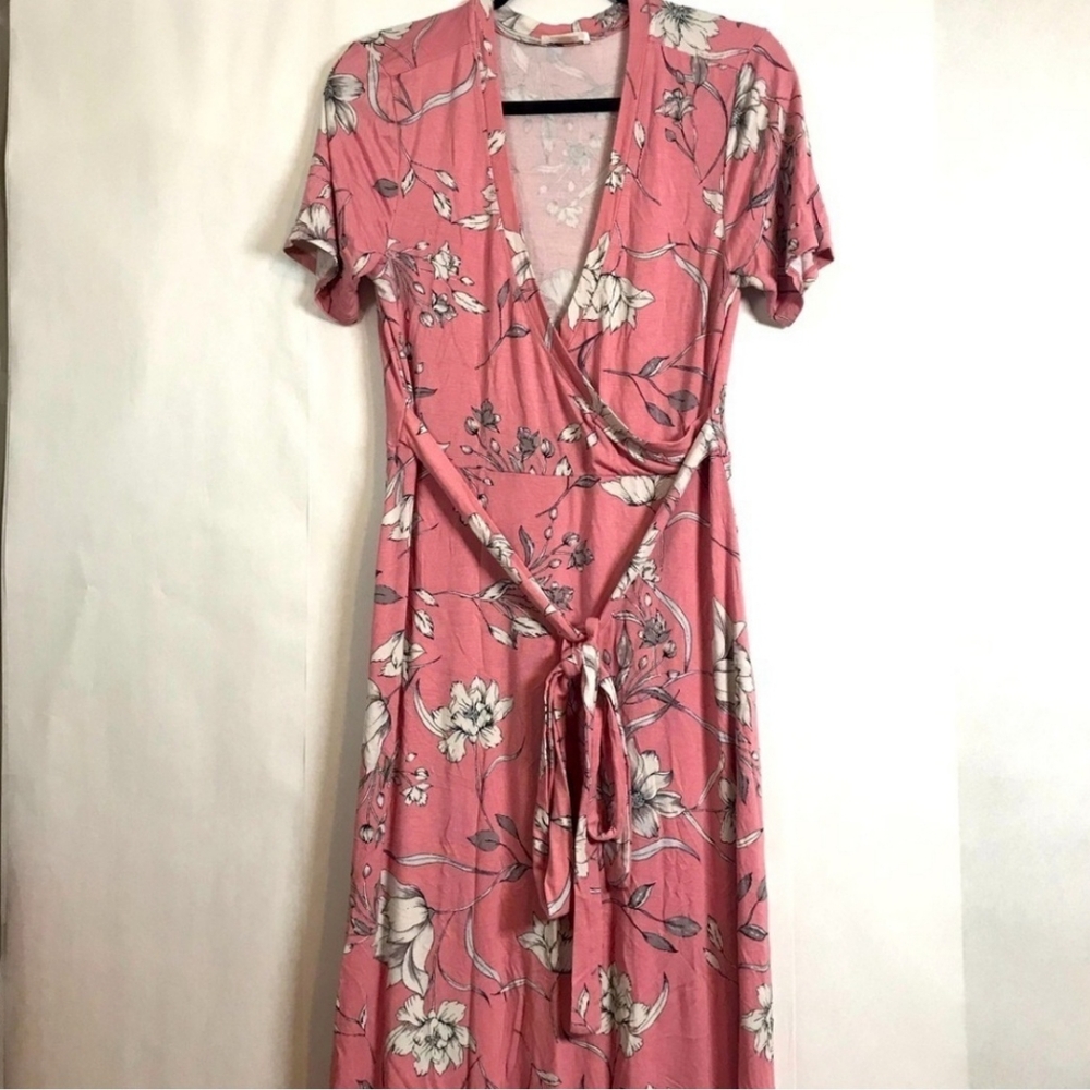 EUC Matty M Fit & Flare Pink Floral Wrap Dress, V-Neck, Size L